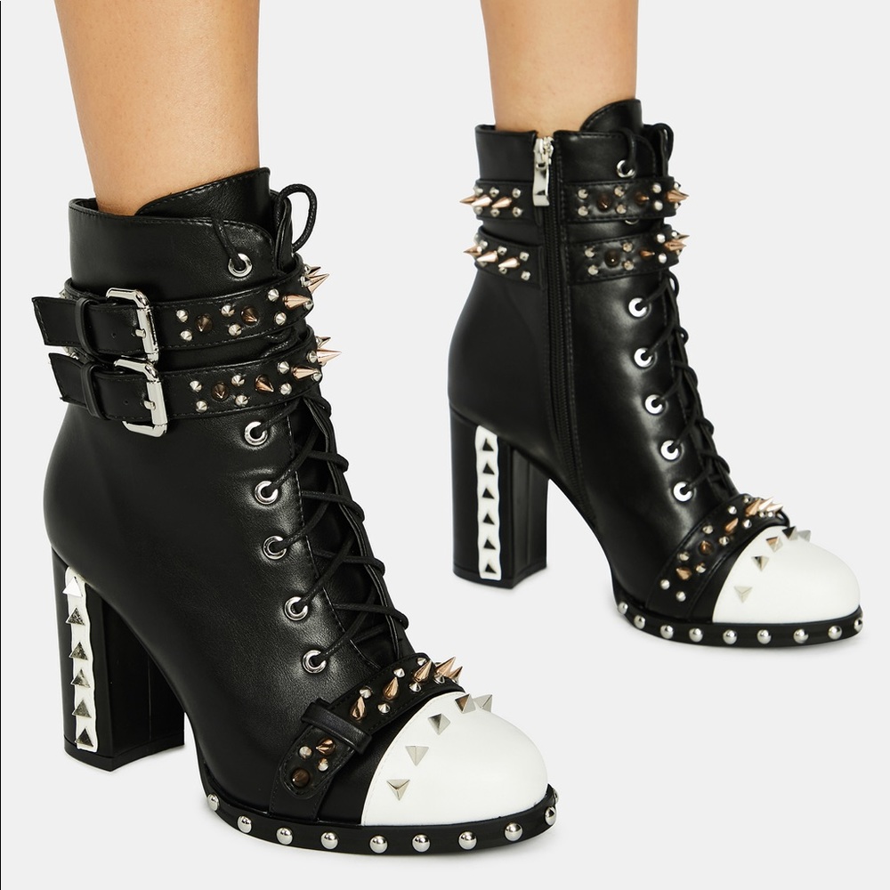 Azalea Wang There’s No Right Or Wrong Flatform Bo… - image 1